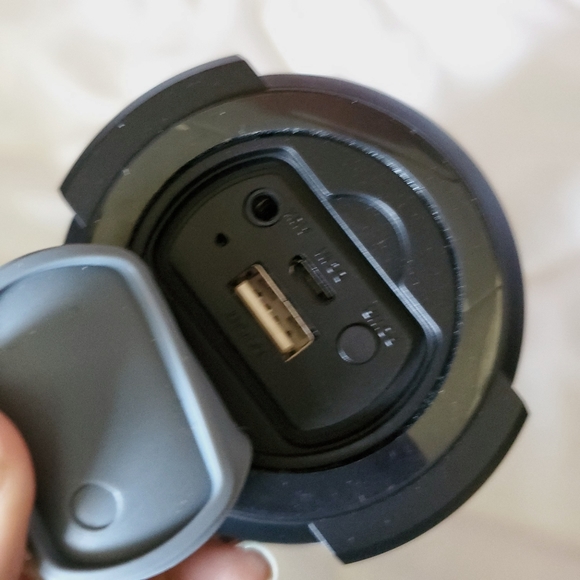 Tmvel Aquamasti Portable Waterproof Wireless Bluetooth 10W Speaker - Picture 4 of 5